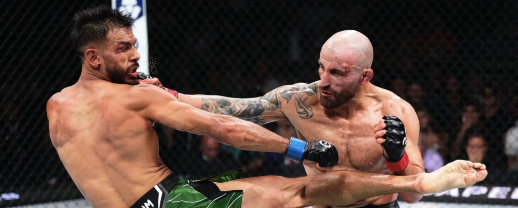 Волкановски прибил Родригеса и другие результаты UFC 290